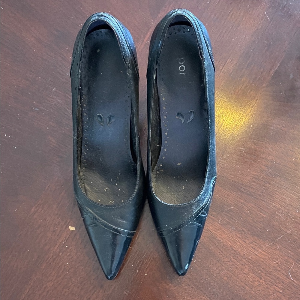 Portia Sz 6.5 Black Leather Pointed Toe Heels